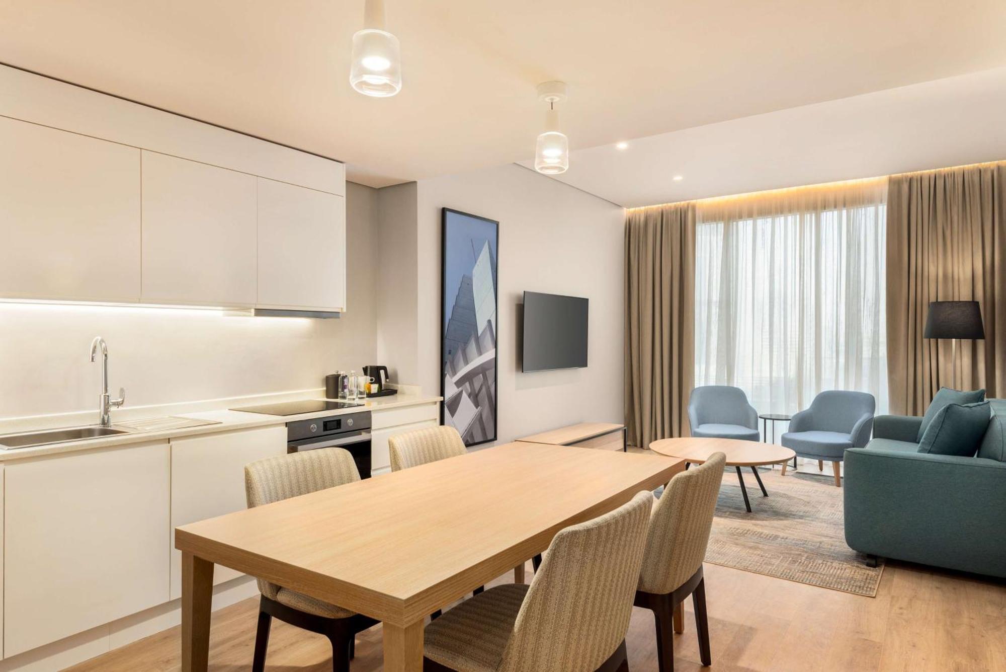 Radisson Hotel & Residence Riyadh Olaya Kültér fotó